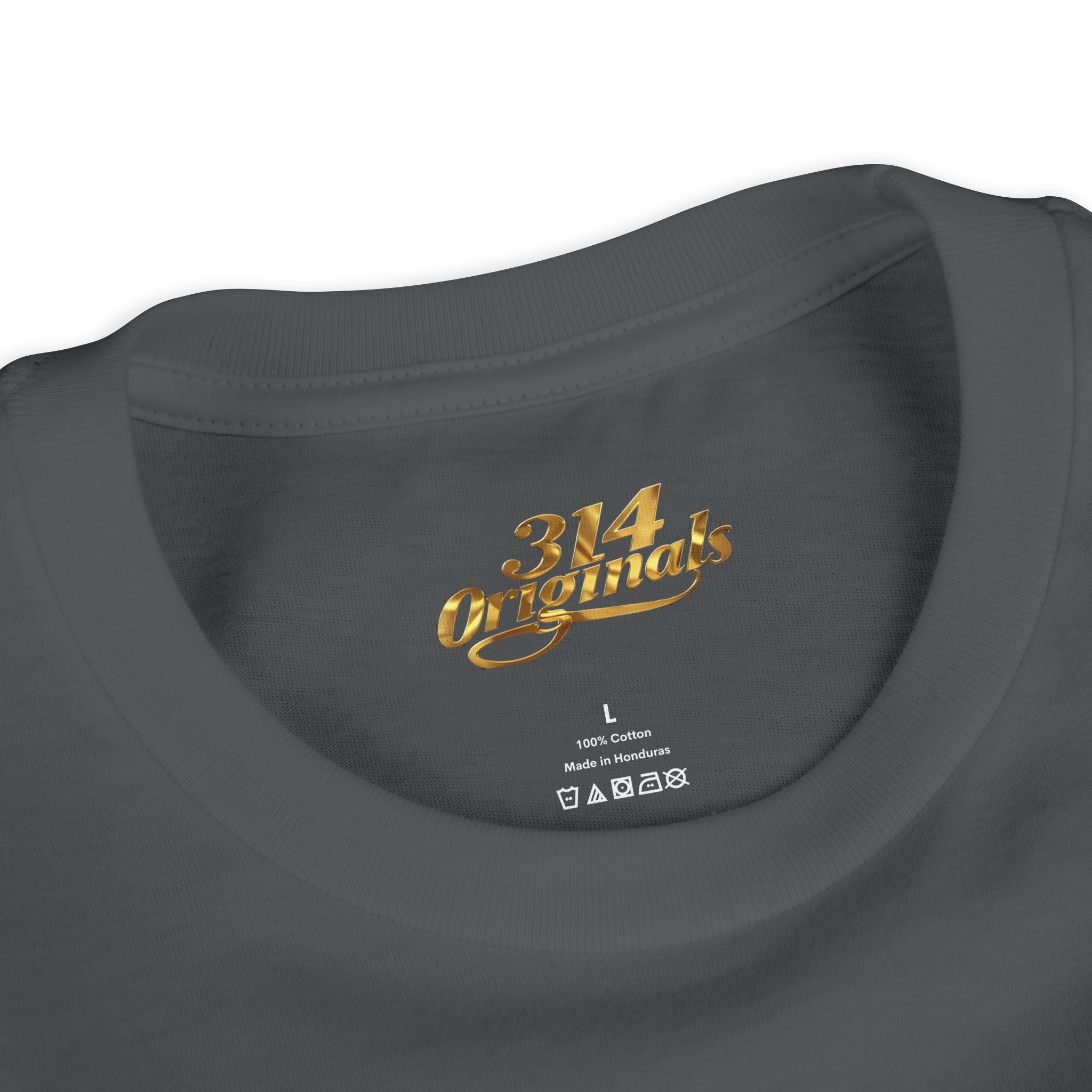 Class of 2026 Kids Graduation T‑Shirt — Cute Graduate Bear Youth Tee