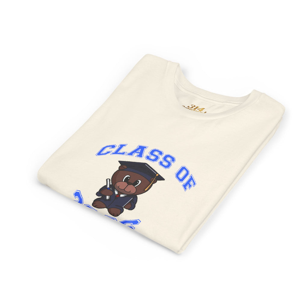 Class of 2026 Kids Graduation T‑Shirt — Cute Graduate Bear Youth Tee