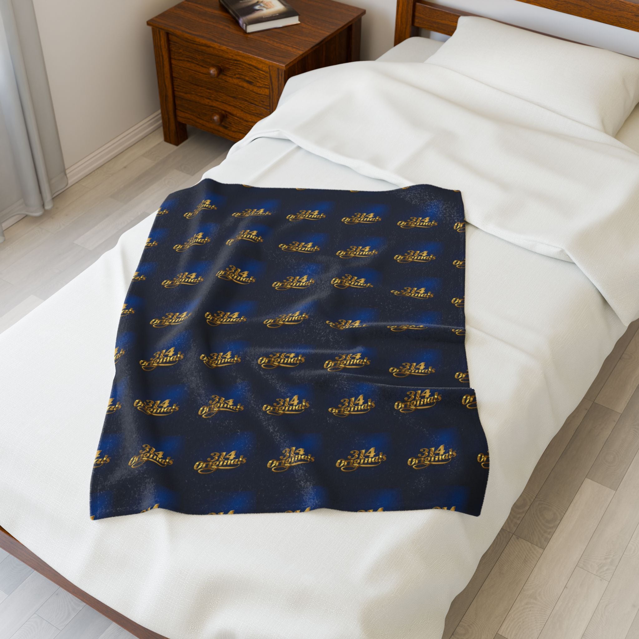 "314 Originals" Velveteen Plush Blanket – Navy Gold Repeating Logo Throw